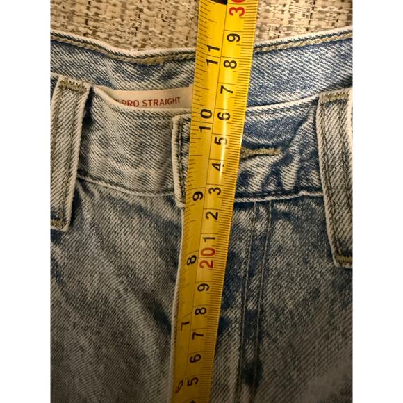 Levis women’s Low Pro Straight size 25 - Picture 10 of 11